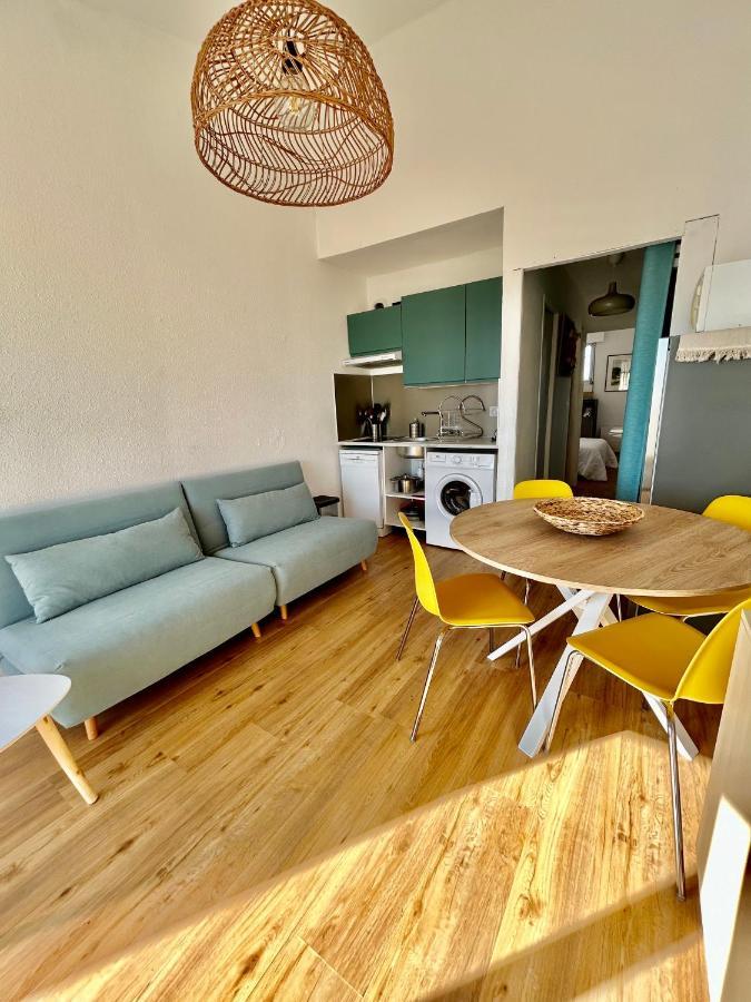 Superbe T2 Avec Terrasse Et Vue Su Mer Quartier Des Quilles A سُت المظهر الخارجي الصورة